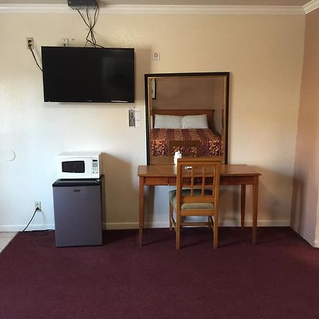 Mission Motel Lynwood Eksteriør billede